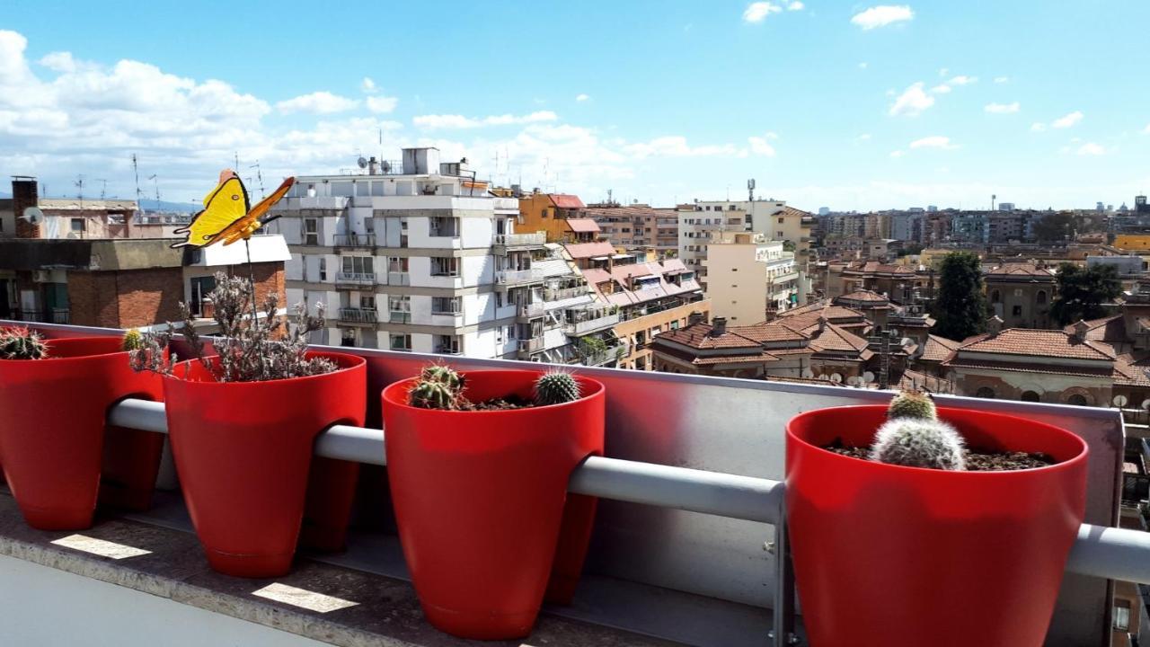 Penthouse 41 In Trastevere With Big Terrace Leilighet Roma Eksteriør bilde